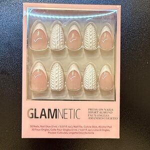 Glamnetic Short Almond Press-On Nails - Pink and White